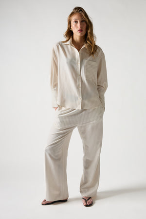 
                  
                    Load image into Gallery viewer, THE INTIMATE STRIPPED PANTS
                  
                